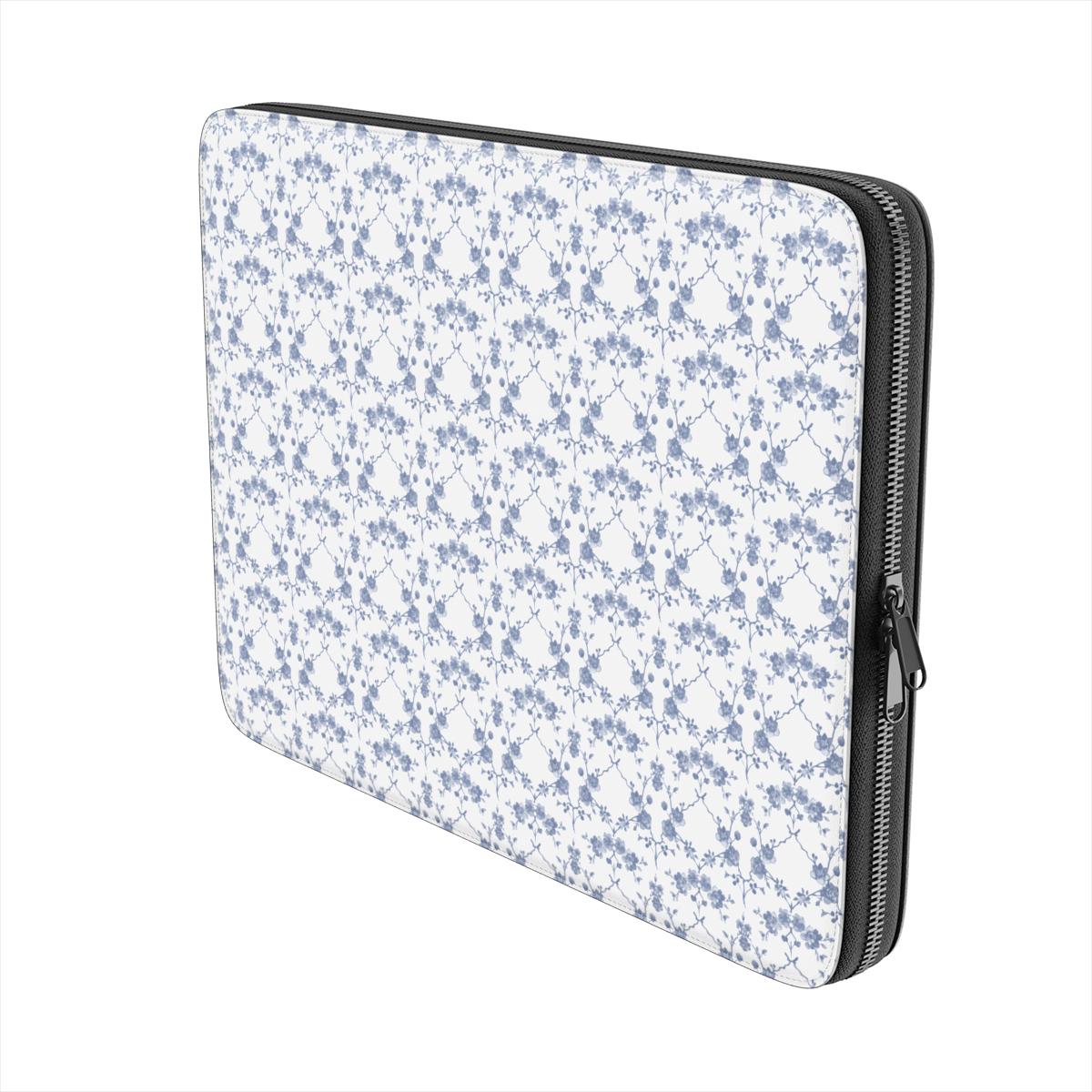 Ethereal Delft - Housse d’ordinateur florale bleu porcelaine