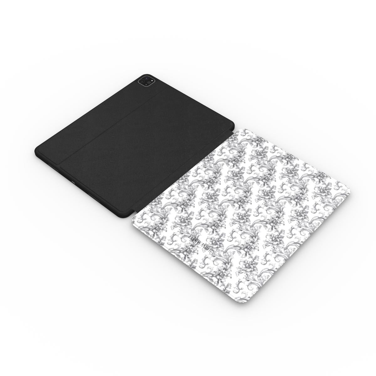 Antique Damask - The Chiaroscuro Collection | Obsidian Manuscrit | Pure Edition Apple iPad Case with Pencil holder